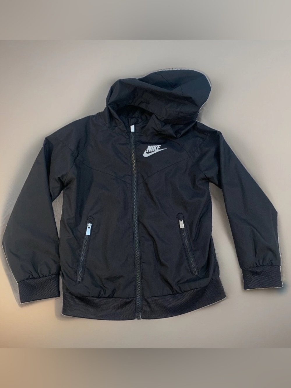 Nike Black Kids' Medium 6 Hooded Windbreaker Jacket Black Zip
